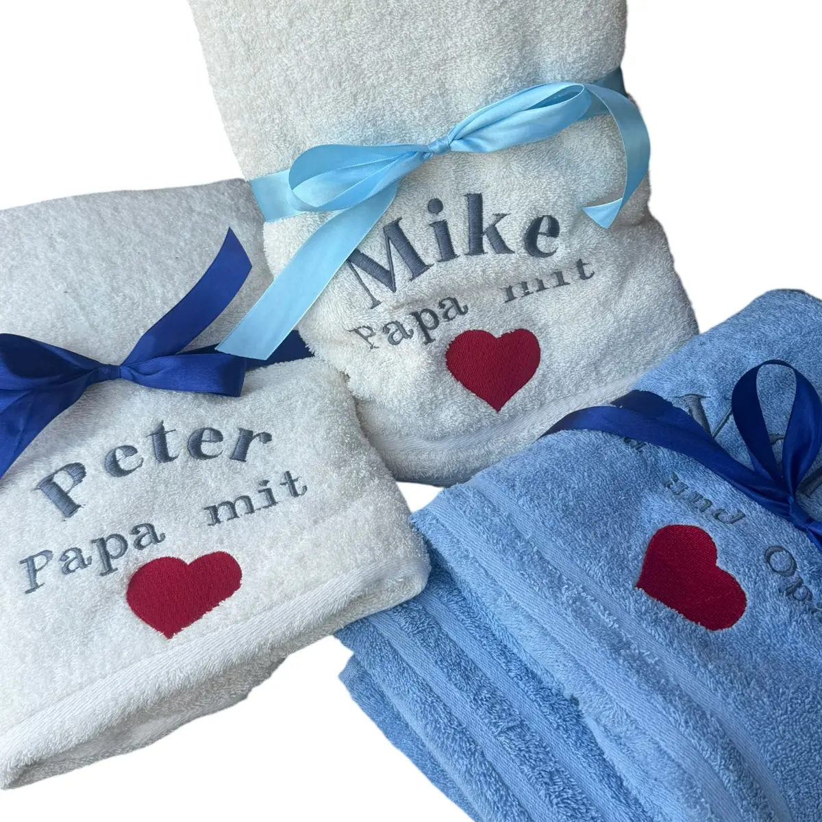 Besticktes Duschtuch / Handtuch Mit Name Und Herz 2