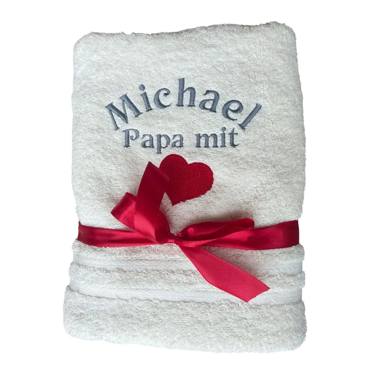 Besticktes Duschtuch / Handtuch Mit Name Und Herz 1