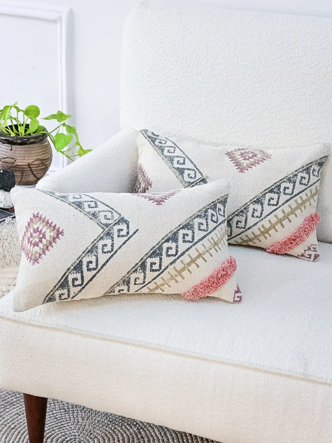 Fence - Lumbar Cushion Cover 1