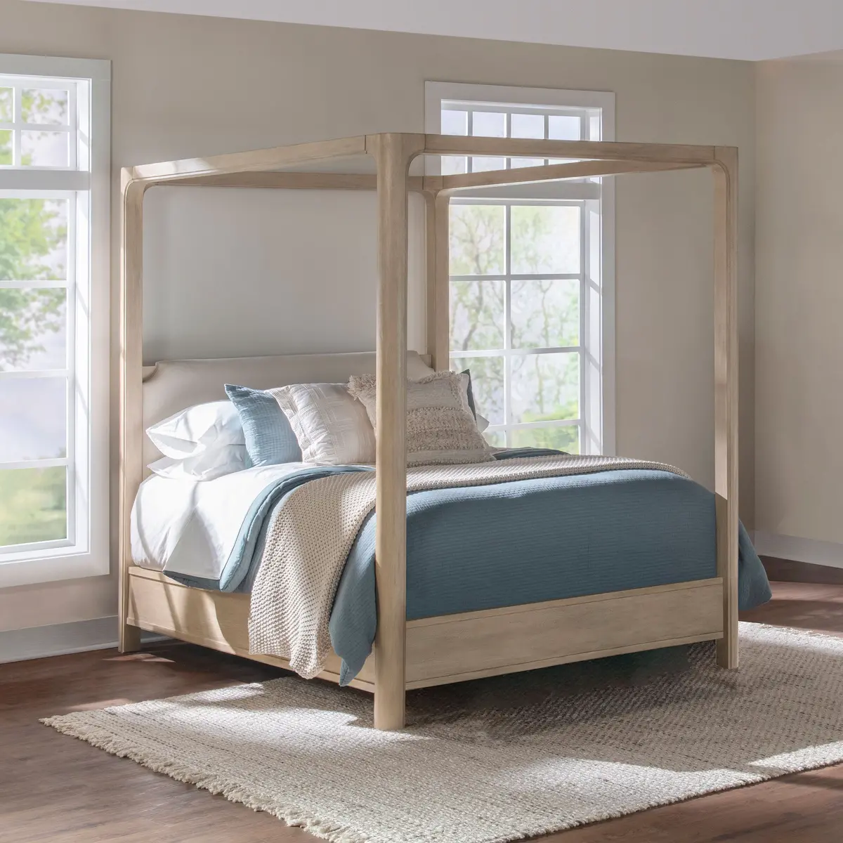 Solano Canopy Panel Platform Bed 2