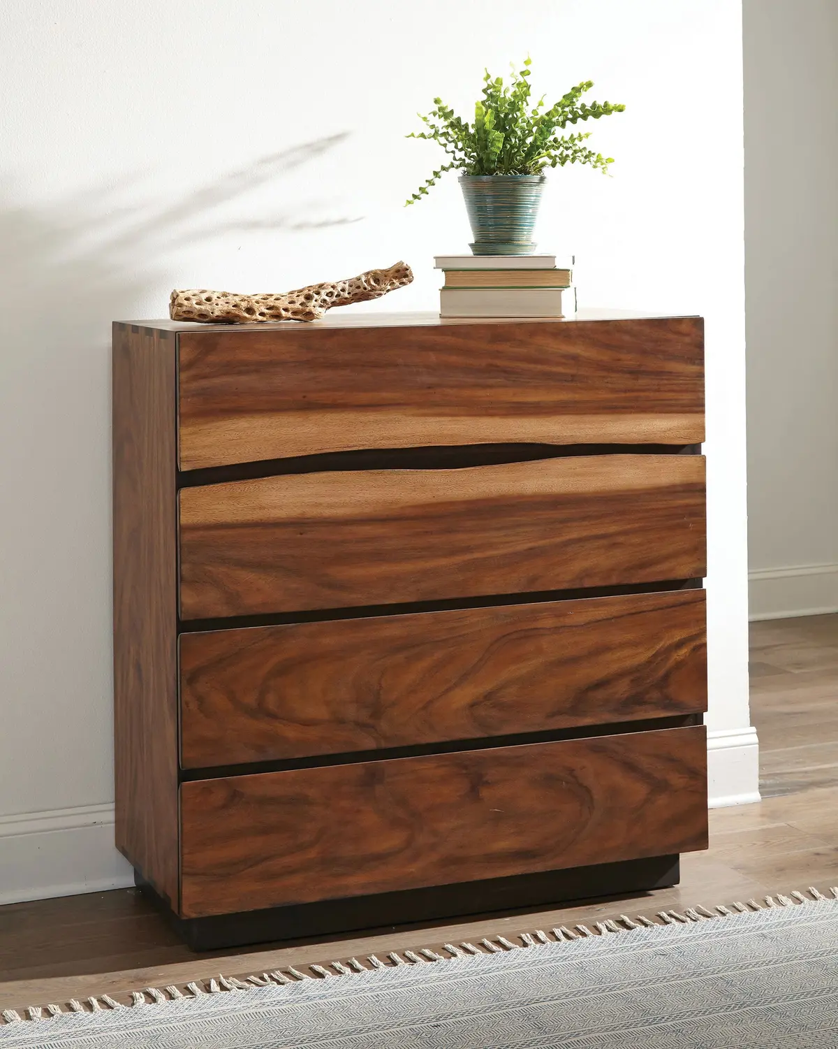 Winslow Chest Of Drawers 2