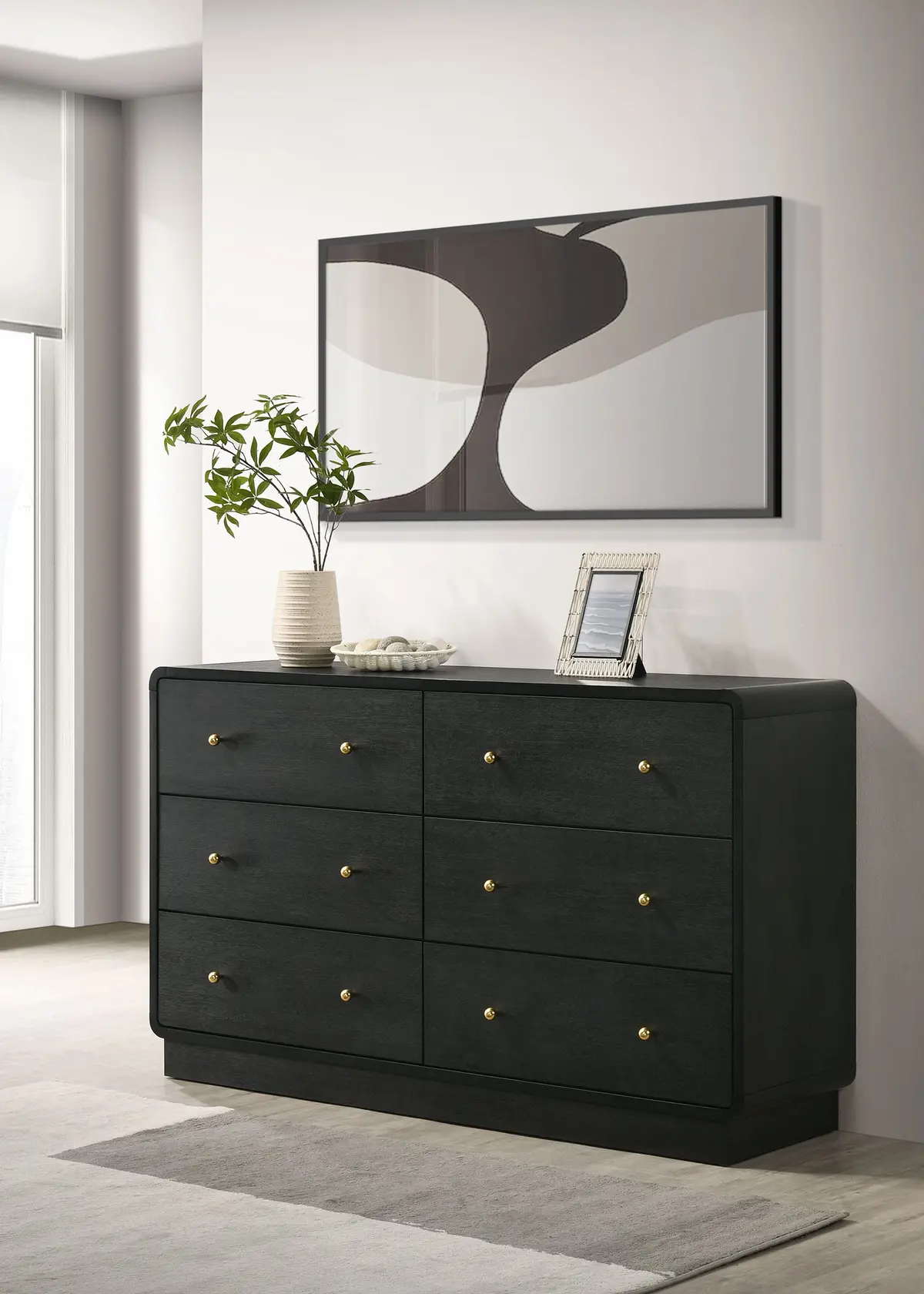 Cavelle Dresser 2