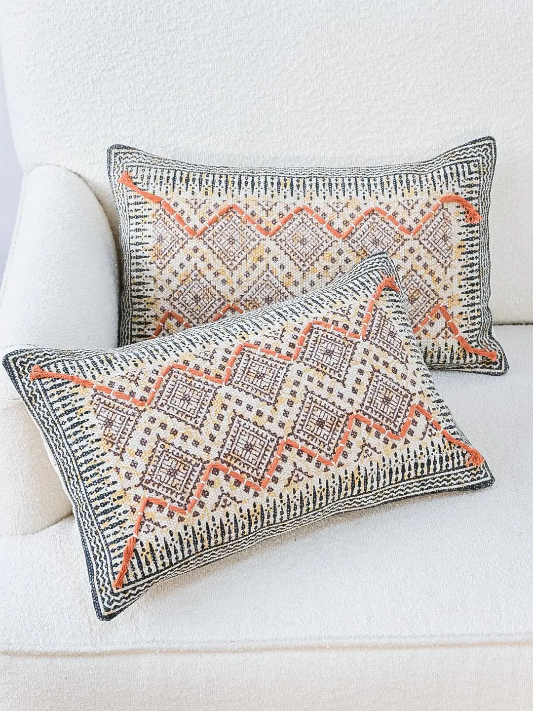 Perline- Lumbar Cushion Cover 1