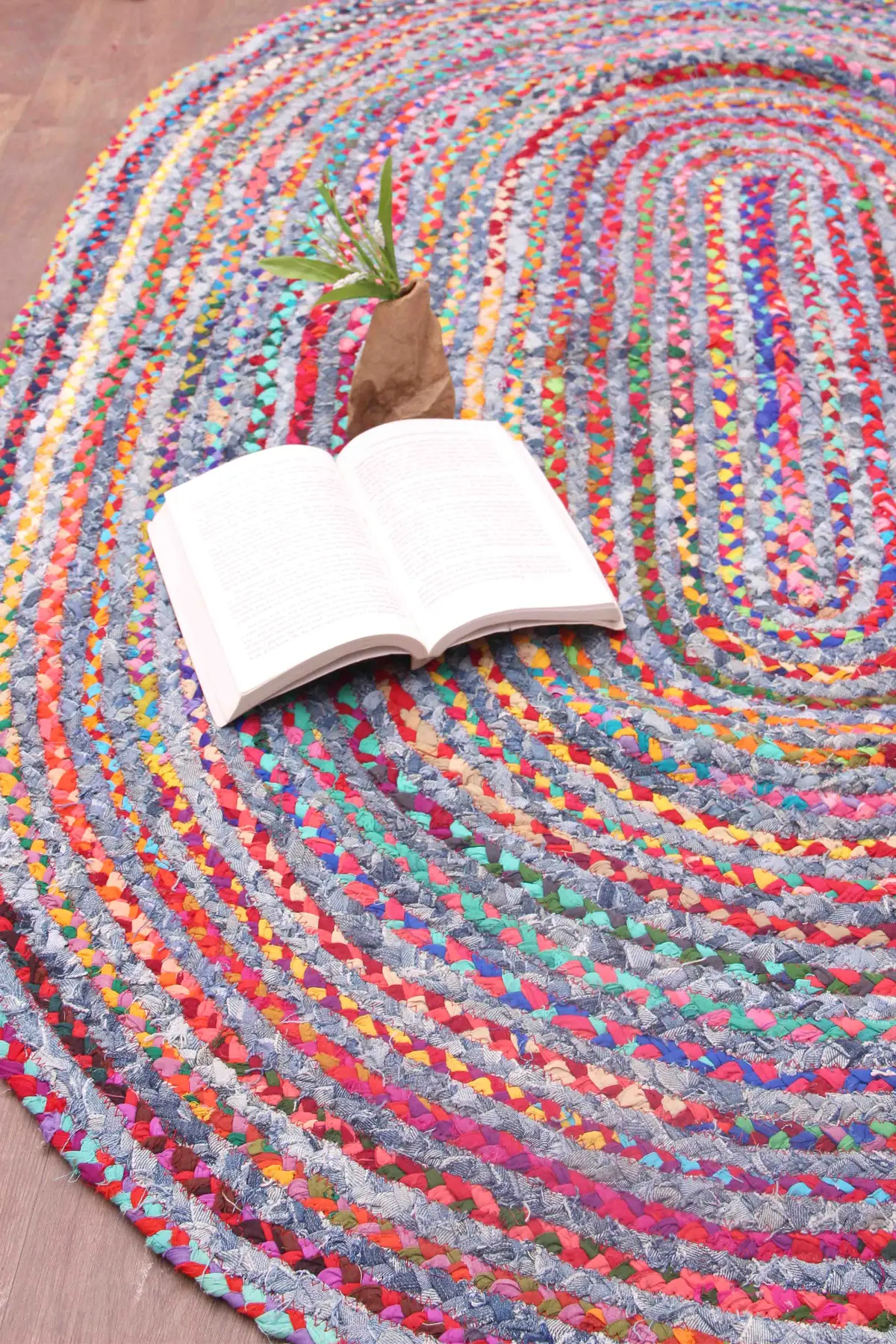 Serena - Braided Denim Chindi Rug - Oval 4