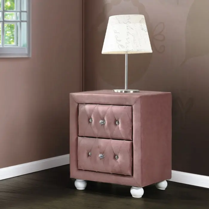 Reggie Nightstand 1