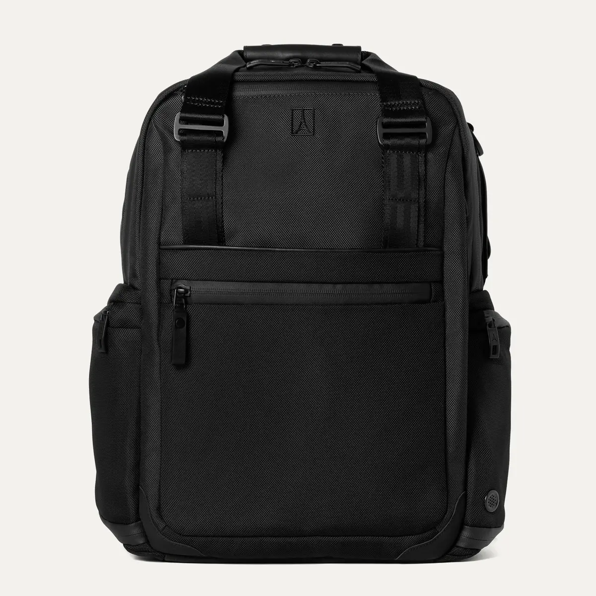 Travelpro® Altitude™ Medium Expandable Laptop Backpack 25-30L (43 X 37 X 22 Cm) 2