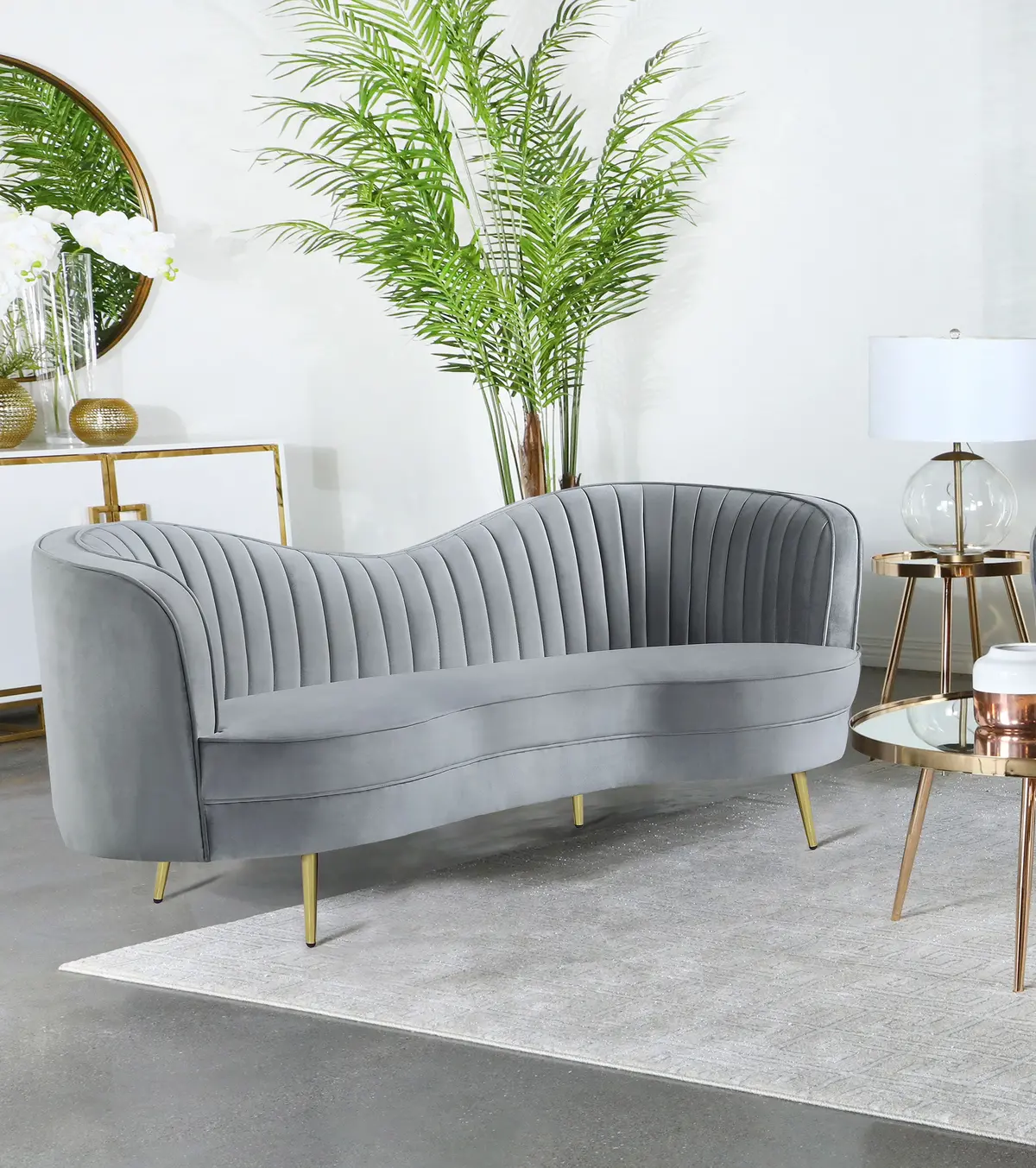 Sophia Loveseat 2