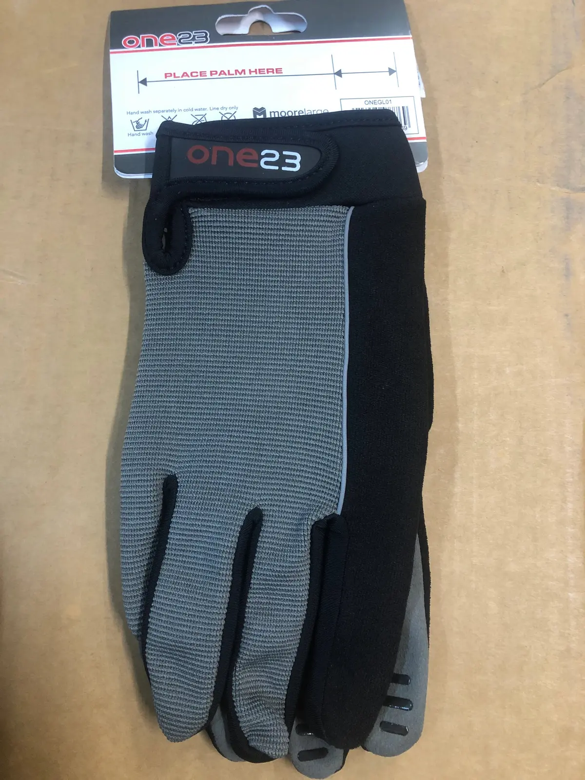 One23 Full Finger Cycling Gloves In Black/Grey - One Size 1