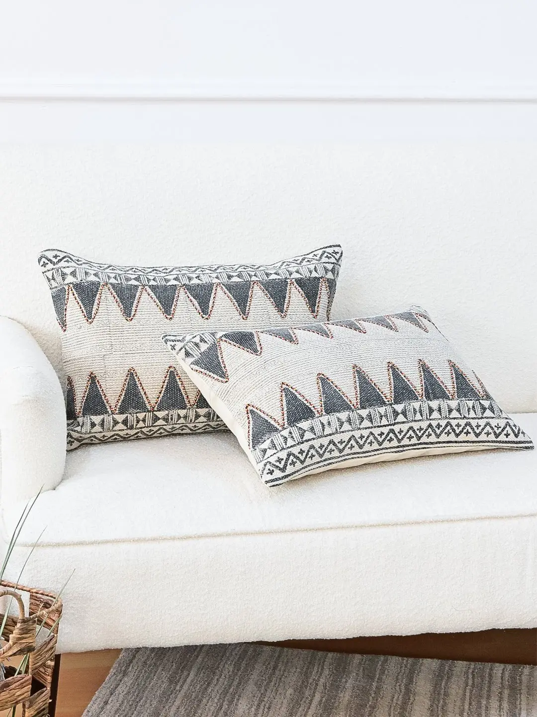 Molar - Lumbar Cushion Cover 1