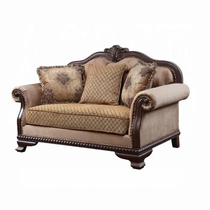 Chateau De Ville Loveseat With 3 Pillows 1