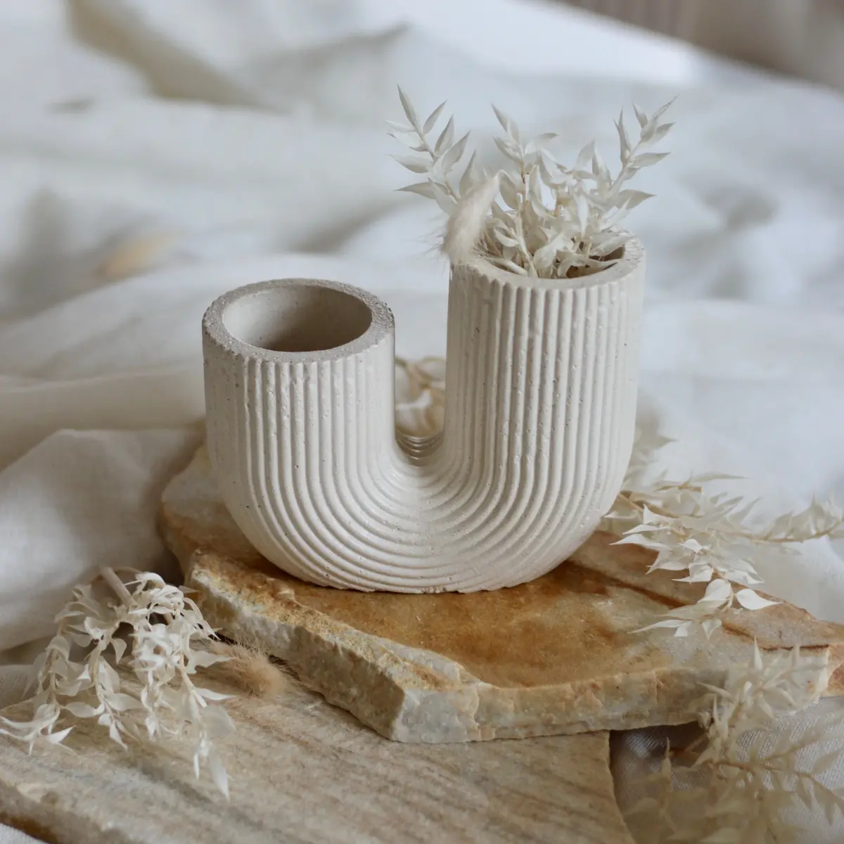 Betonvase „U-Vase Xl“ 2
