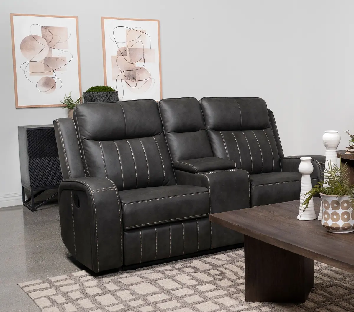 Raelynn Reclining Loveseat 2