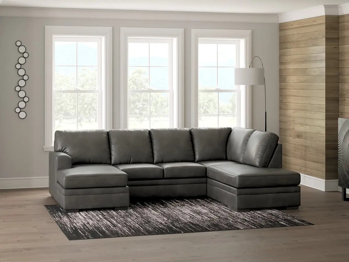 Lofton-Pike Sectional With Chaise 2