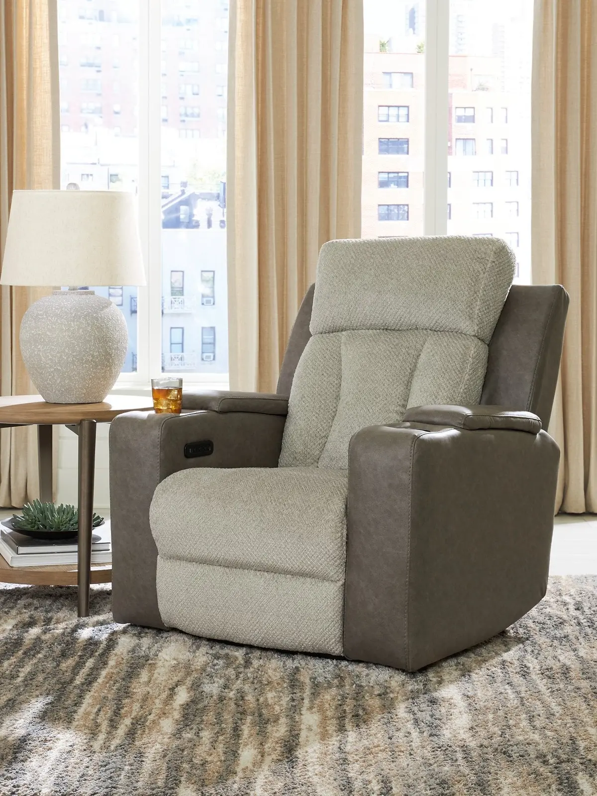 Whiplash Power Recliner 2