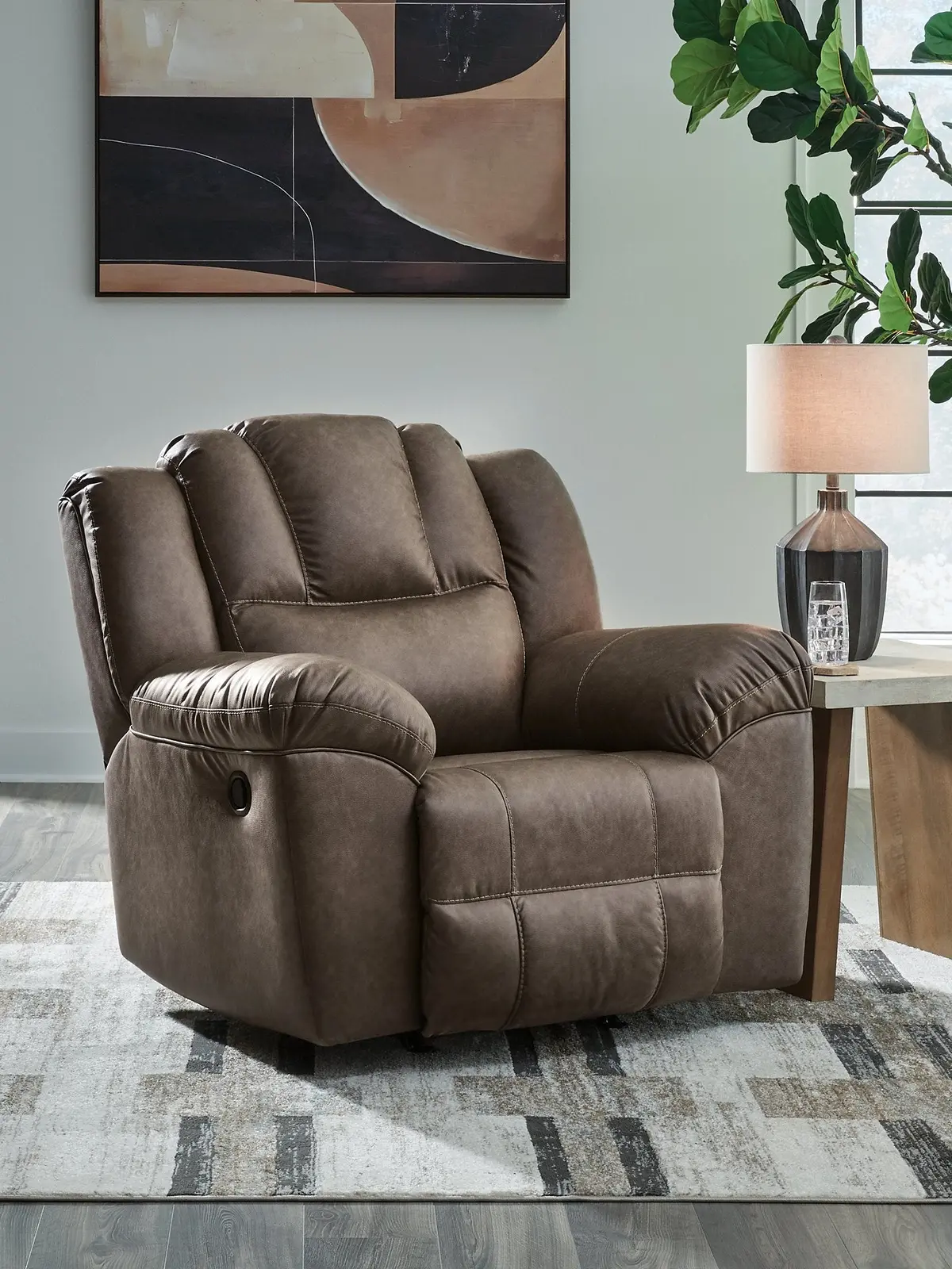 Lowilla Recliner 2
