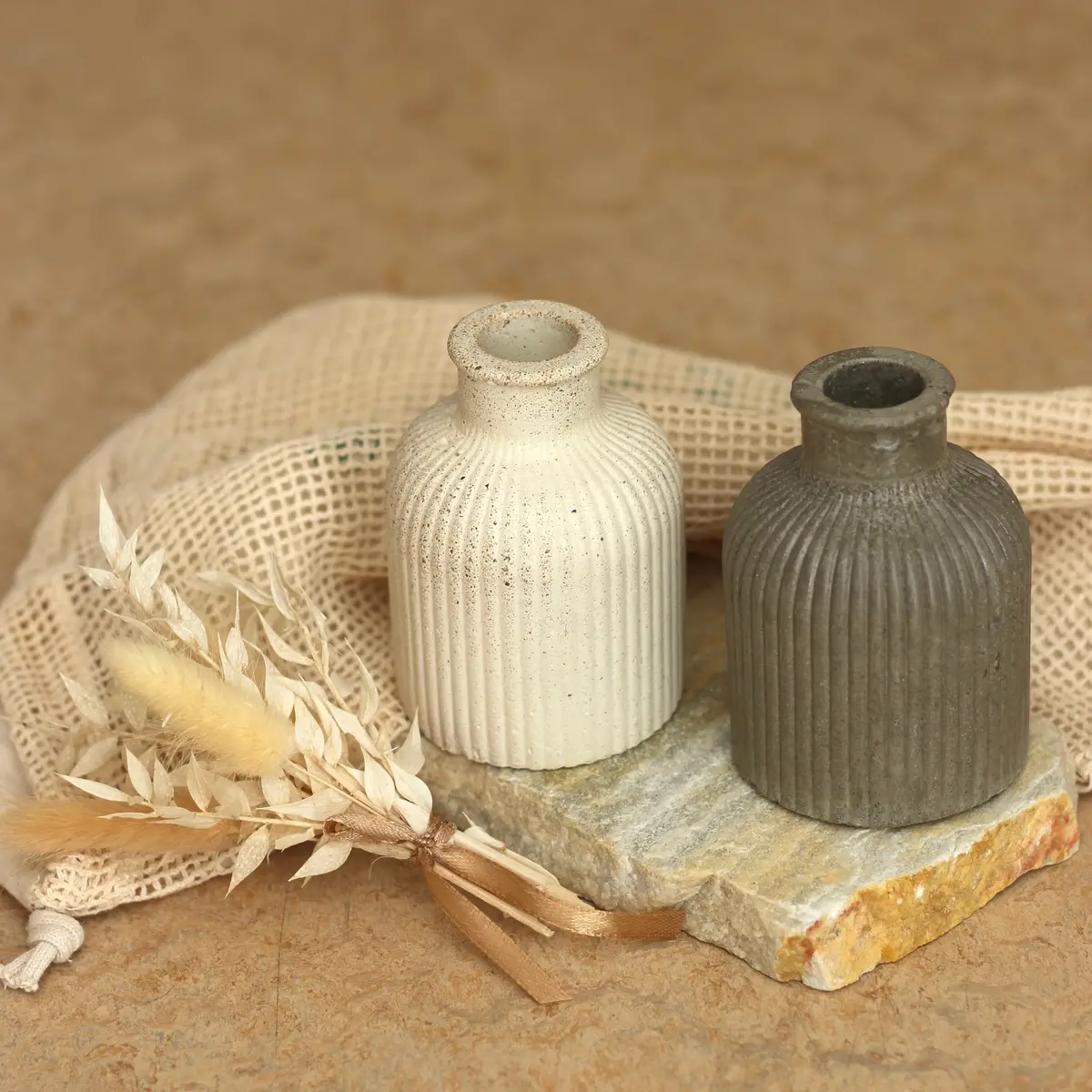 Betonvase; Vase ; Trockenblumenvase 1 1