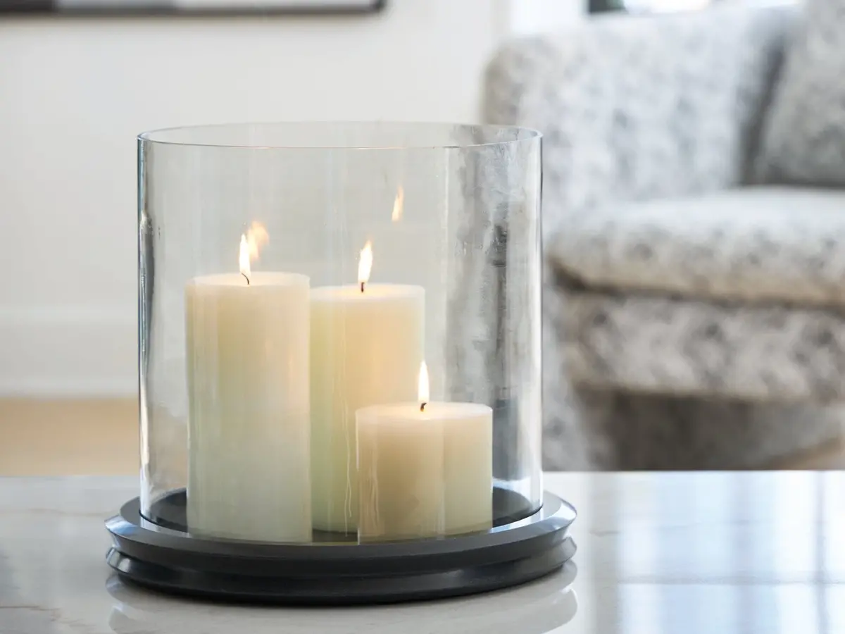 Saskia Candle Holder 2
