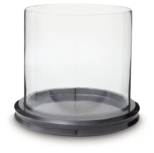 Saskia Candle Holder 1