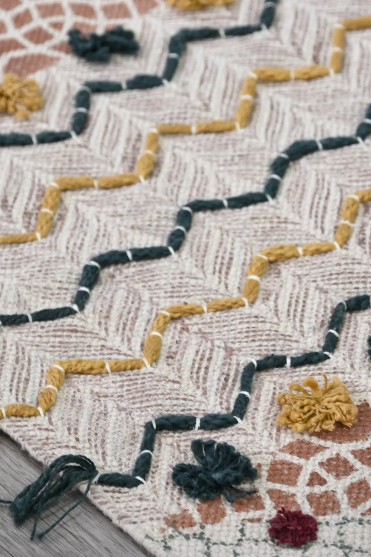 Lavish Block Printed Cotton Rug 3