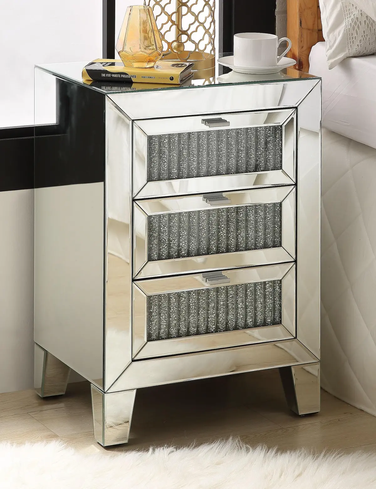 Caesia Mirrored & Faux Diamonds Accent Table 1