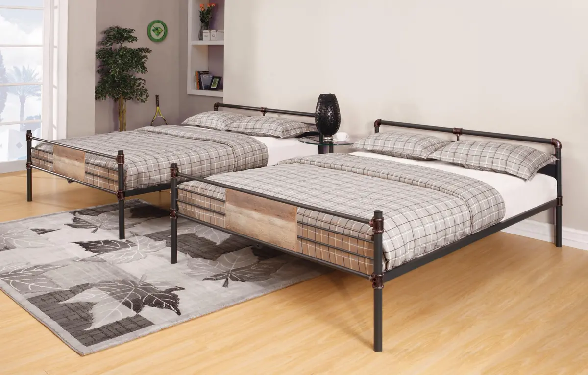 Brantley Sandy Black & Dark Bronze Hand-Brushed Bunk Bed (Queen/Queen) 1