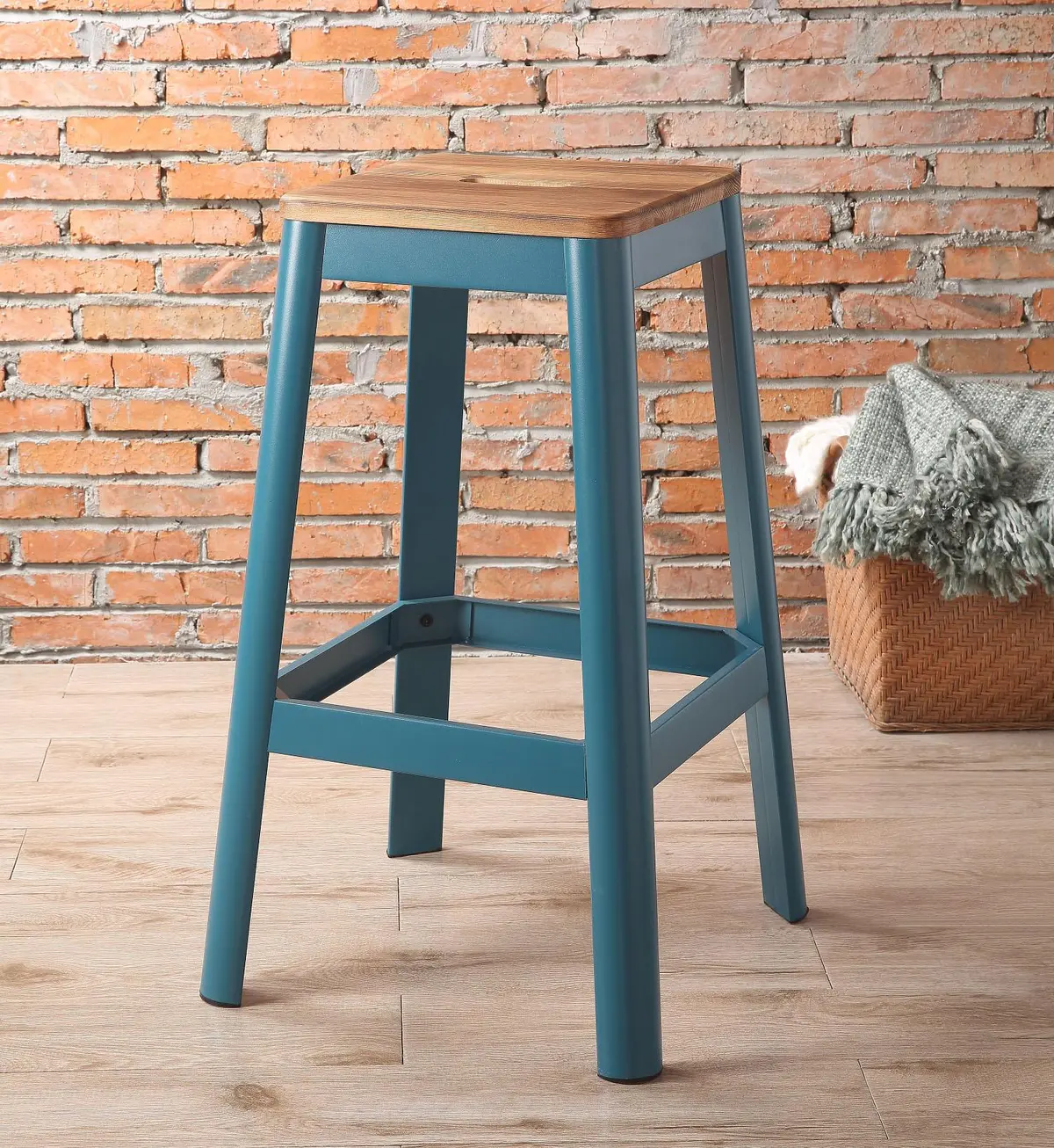 Jacotte Natural & Teal Bar Stool (1Pc) 1