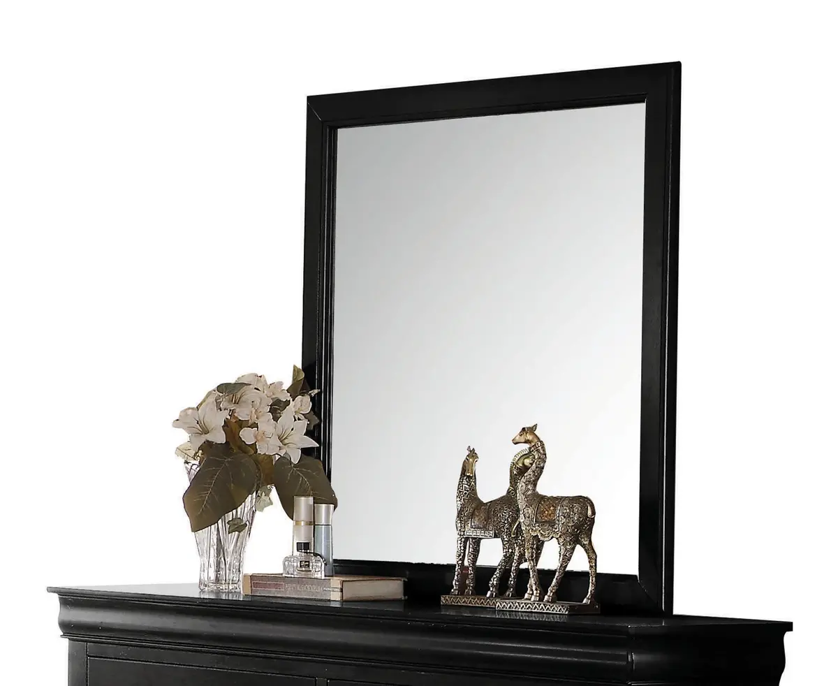 Louis Philippe Black Mirror 1