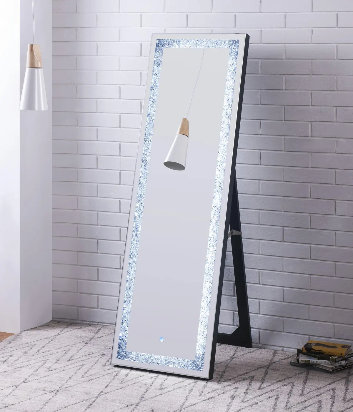 Noralie Mirrored & Faux Diamonds Floor Mirror (Led) 1