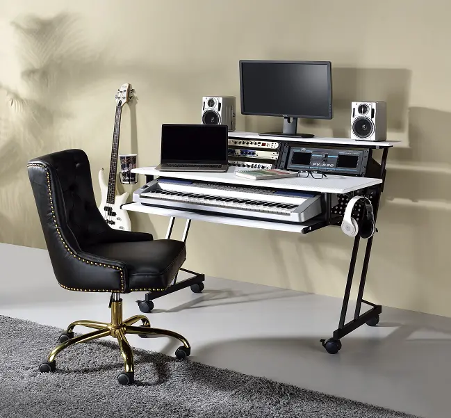 Suitor White & Black Computer Desk 1