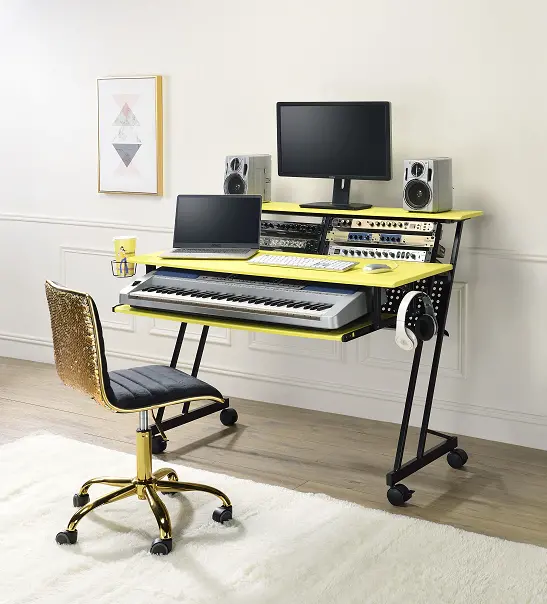 Suitor Yellow & Black Computer Desk 1