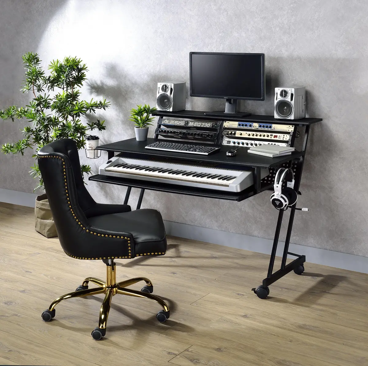 Suitor Black Computer Desk 1