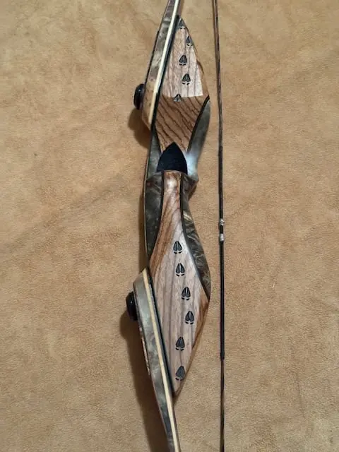 Bwana Bows Askari Recurve, Rh, 55# @ 28", 60" Amo 2