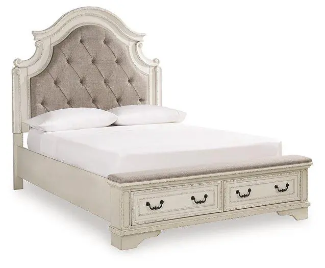 Realyn Upholstered Bed 2