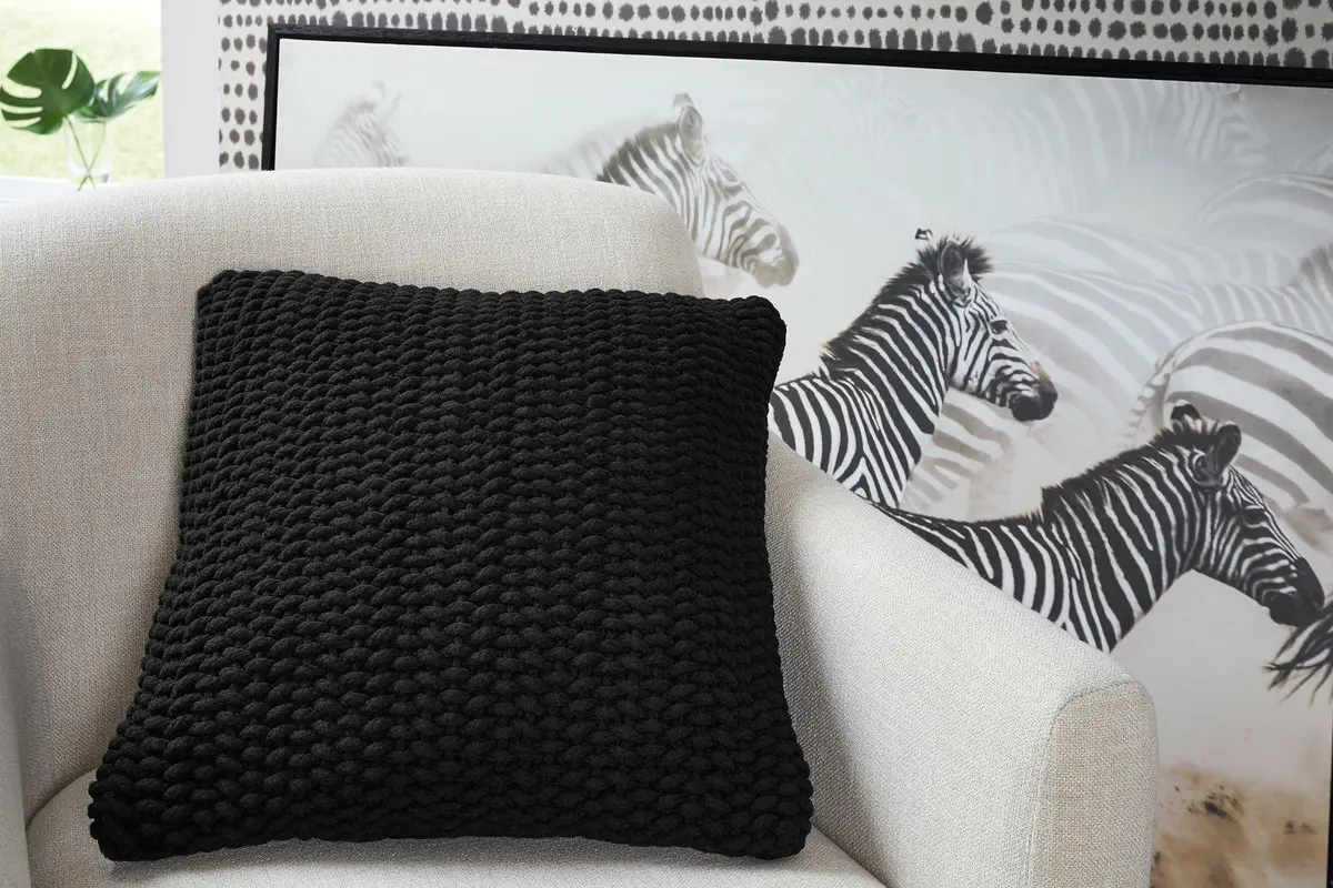 Renemore Pillow (Set Of 4) 2