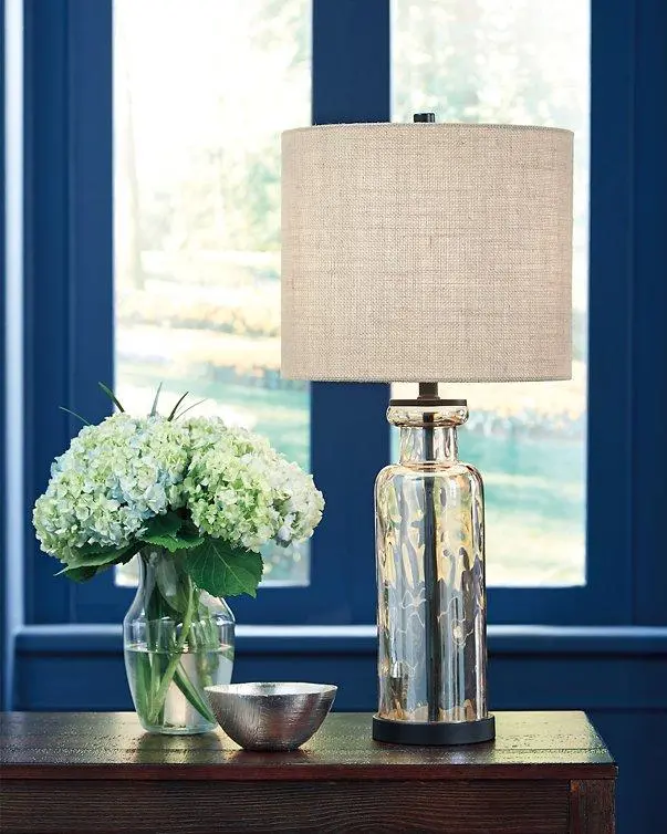 Laurentia Table Lamp 2