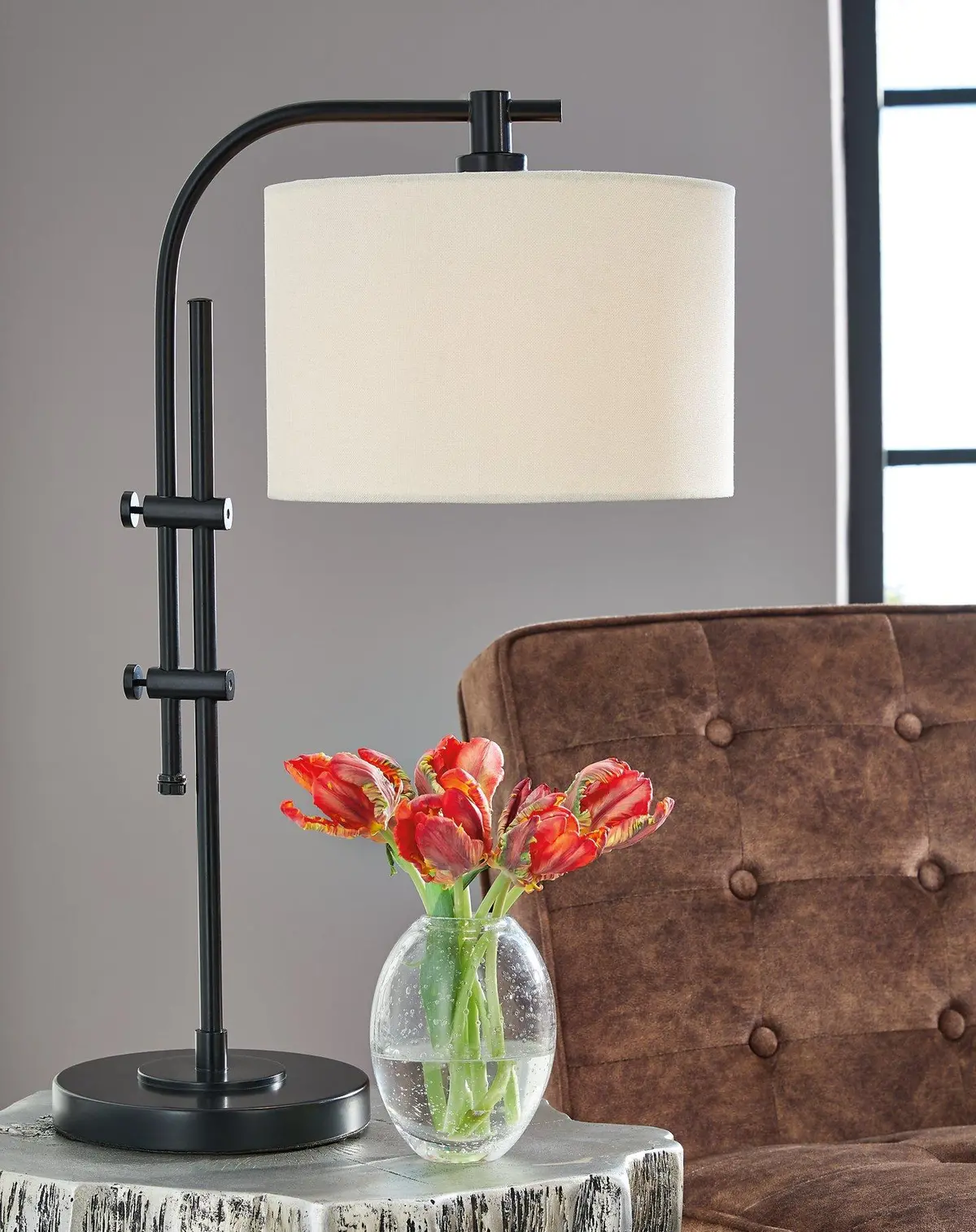 Baronvale Lamp Set 1
