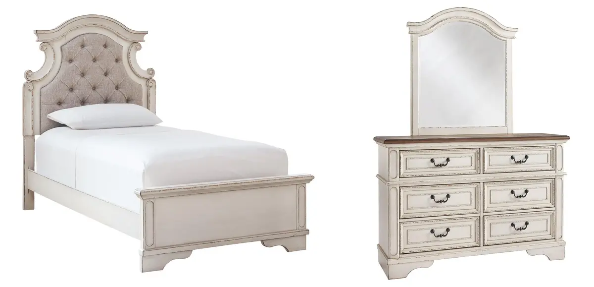 Realyn Bedroom Set 14