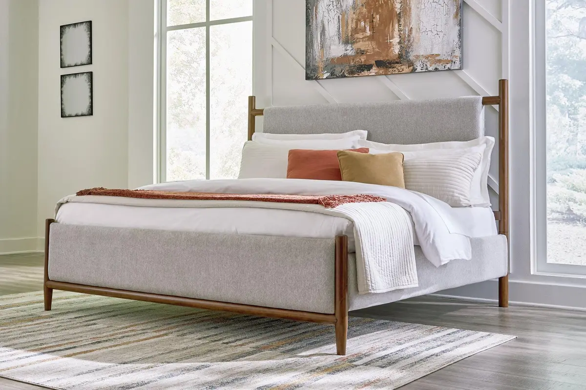 Lyncott Upholstered Bed 2