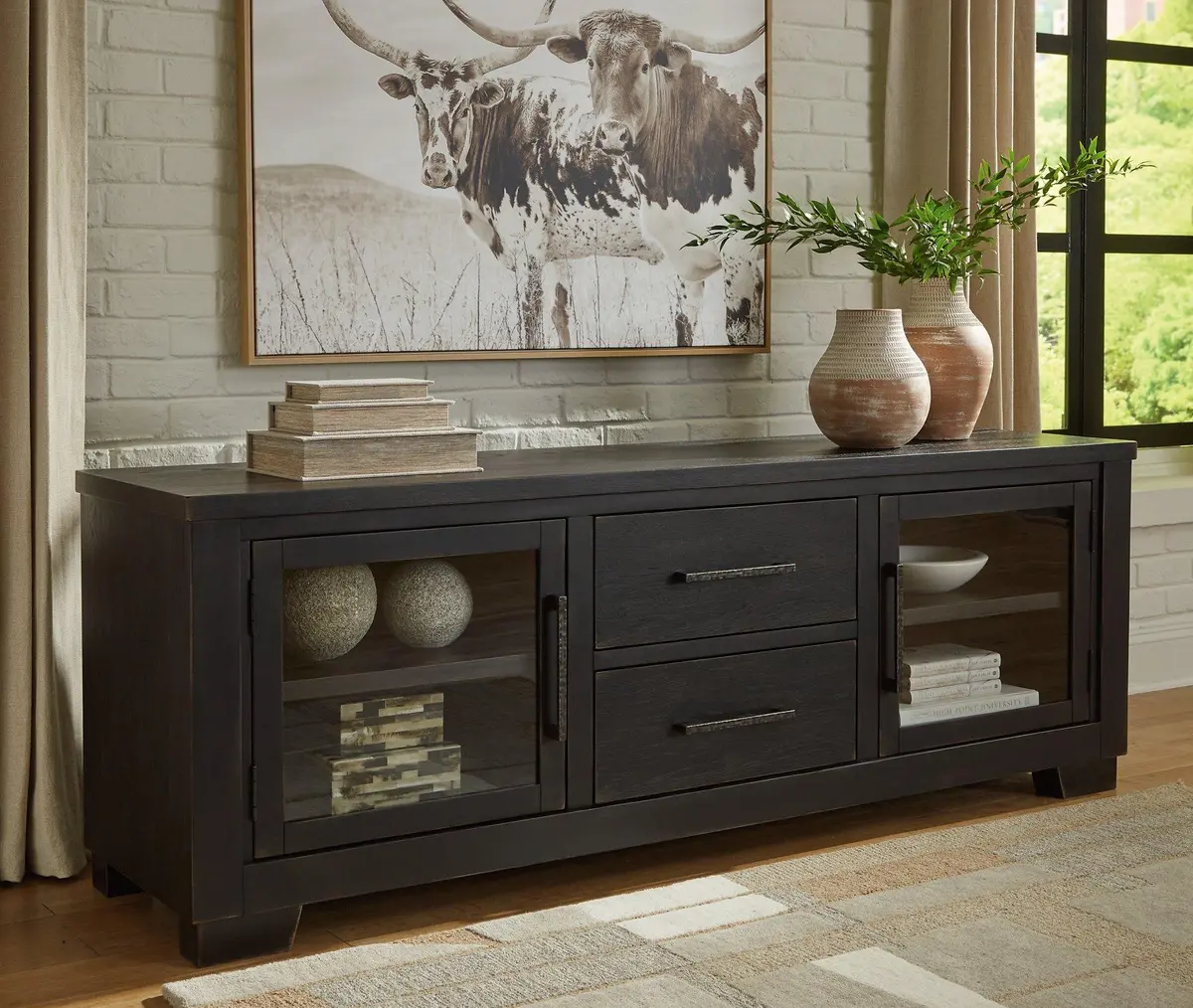Galliden 80" Tv Stand 2