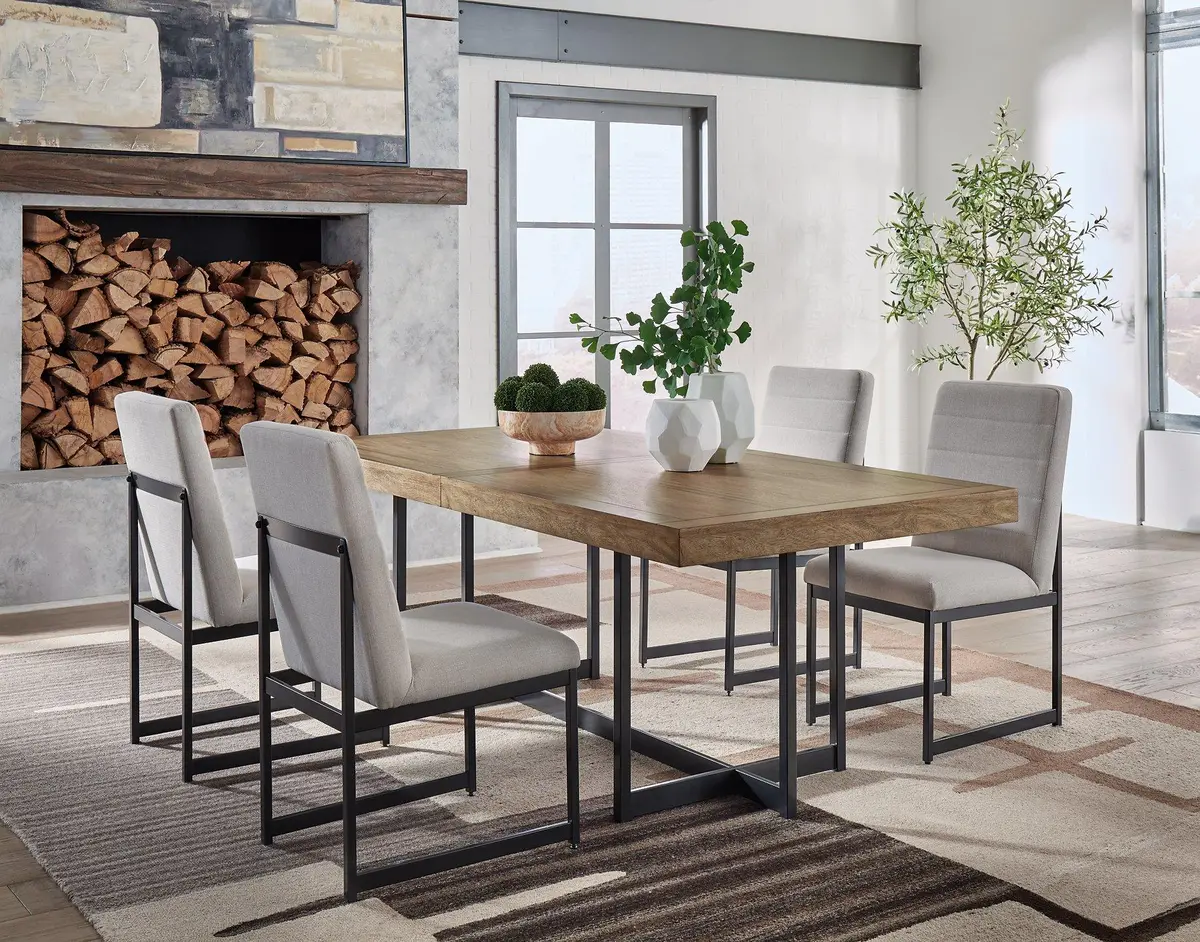Tomtyn Dining Room Set 2