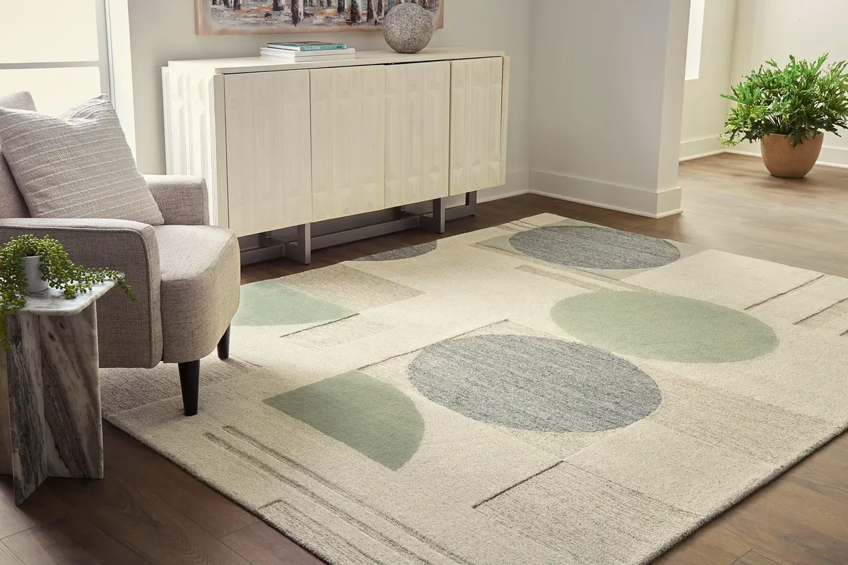 Dallane 8' X 10' Rug 2