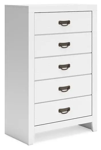 Binterglen Chest Of Drawers 1