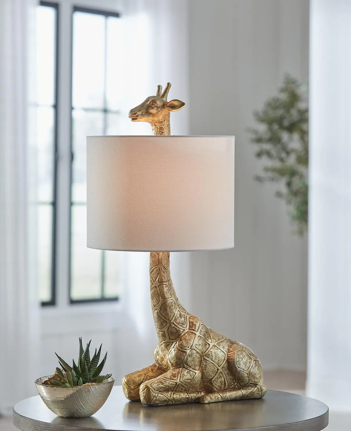 Ferrison Table Lamp 2