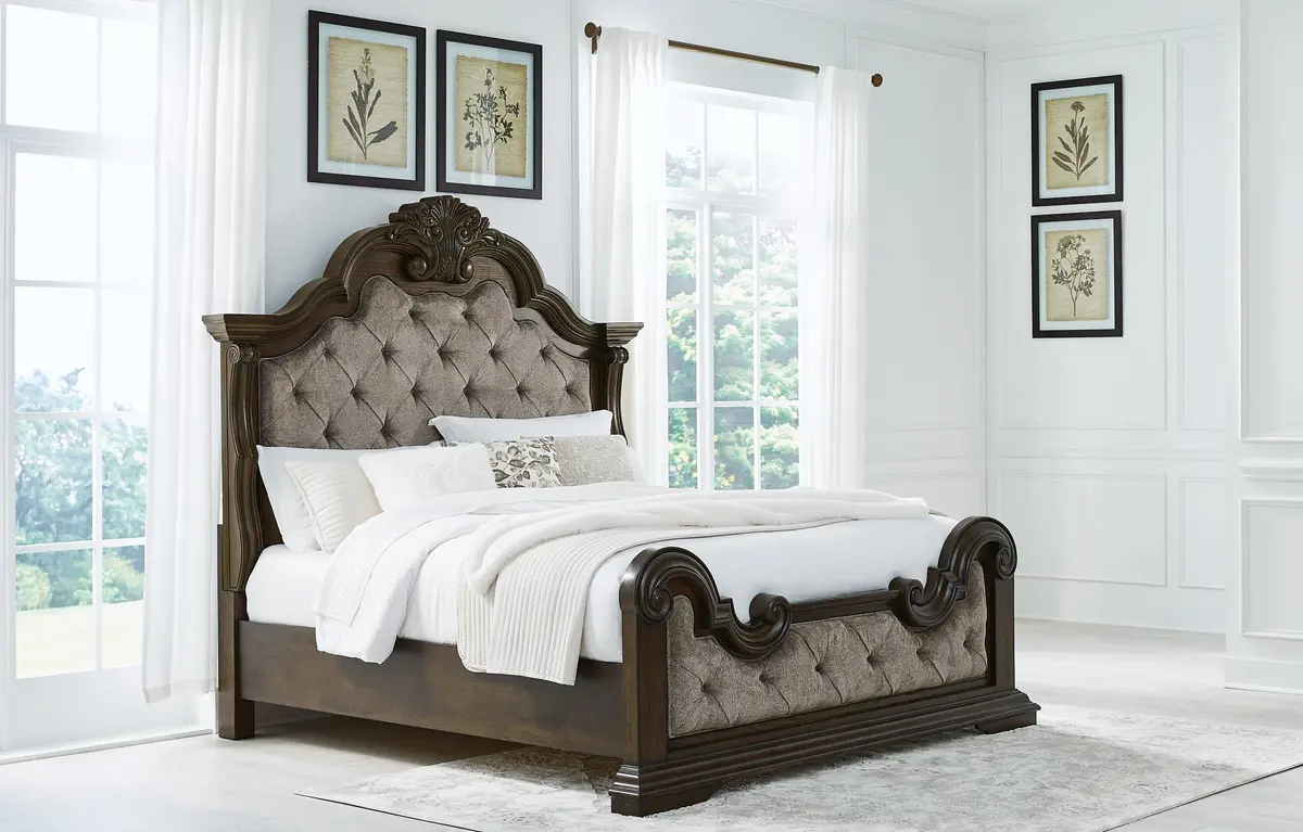 Maylee Upholstered Bed 2