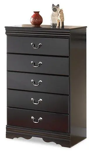 Huey Vineyard Chest Of Drawers 1