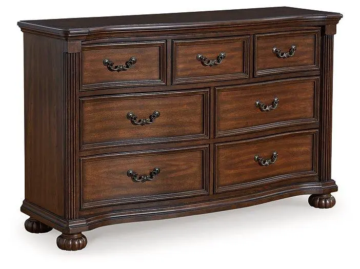 Lavinton Dresser 1