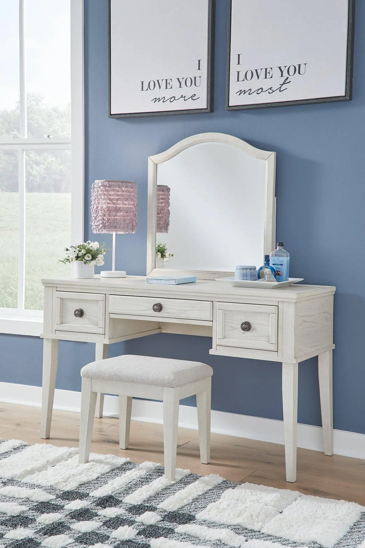 Robbinsdale Mirrored Vanity With Bench 1