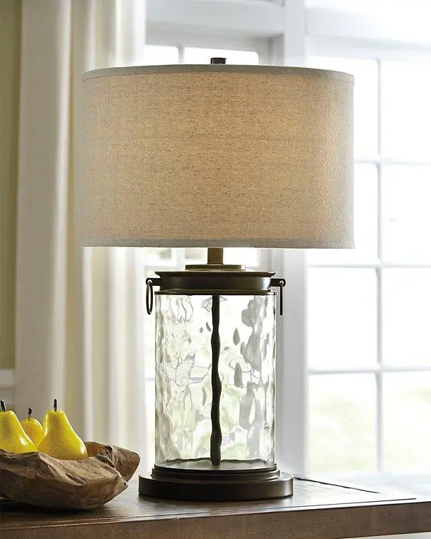 Tailynn Table Lamp 2