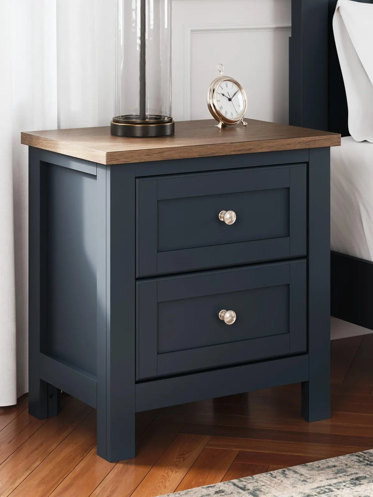 Landocken Nightstand 2