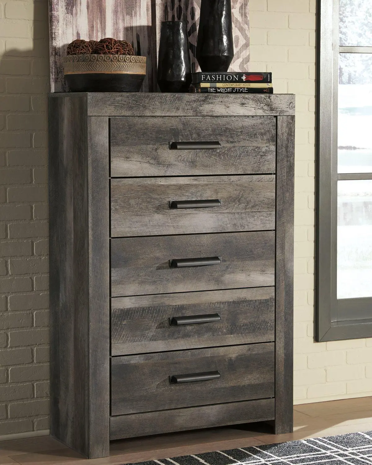 Wynnlow Chest Of Drawers 2